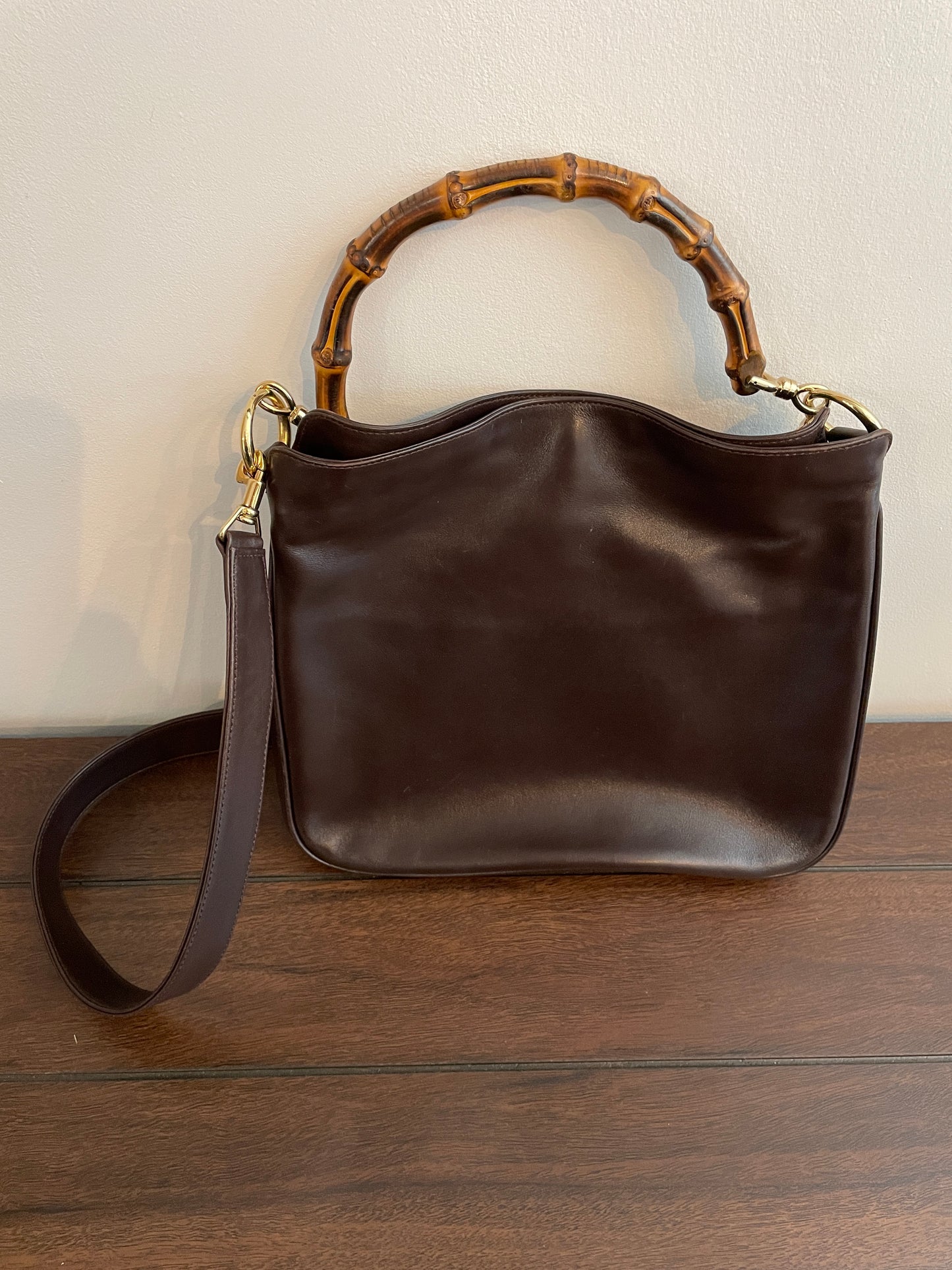 VINTAGE GUCCI DARK BROWN LEATHER SHOULDER BAG HAND BAG BAMBOO LINE !NICE SHAPE!