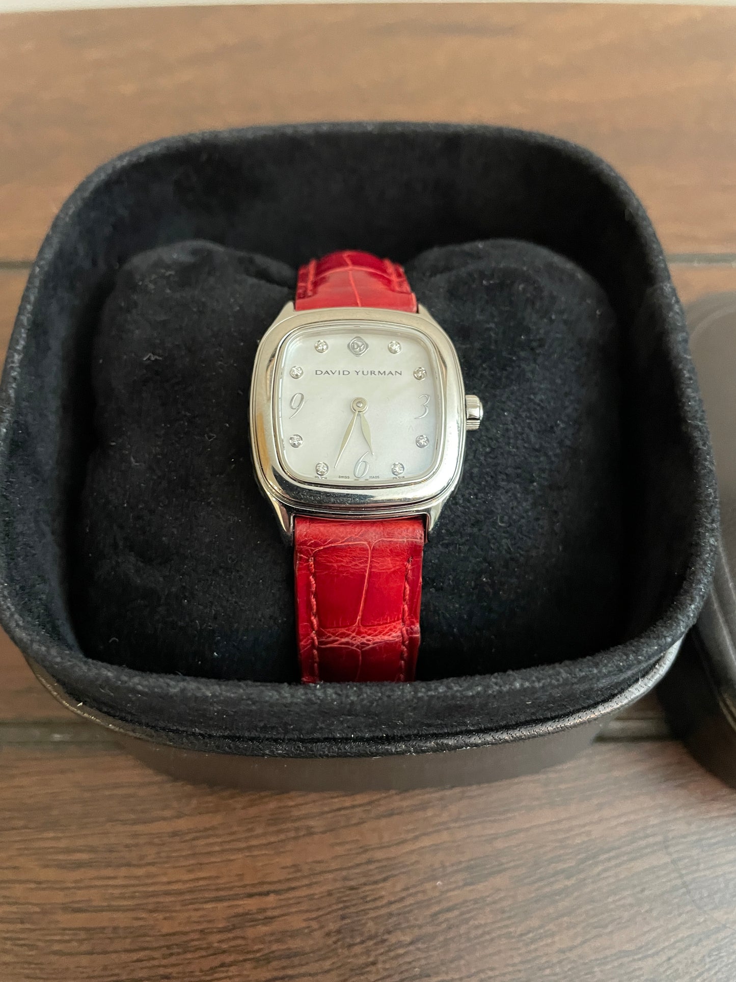 Ladies David Yurman Thoroughbred Wristwatch Box & Papers