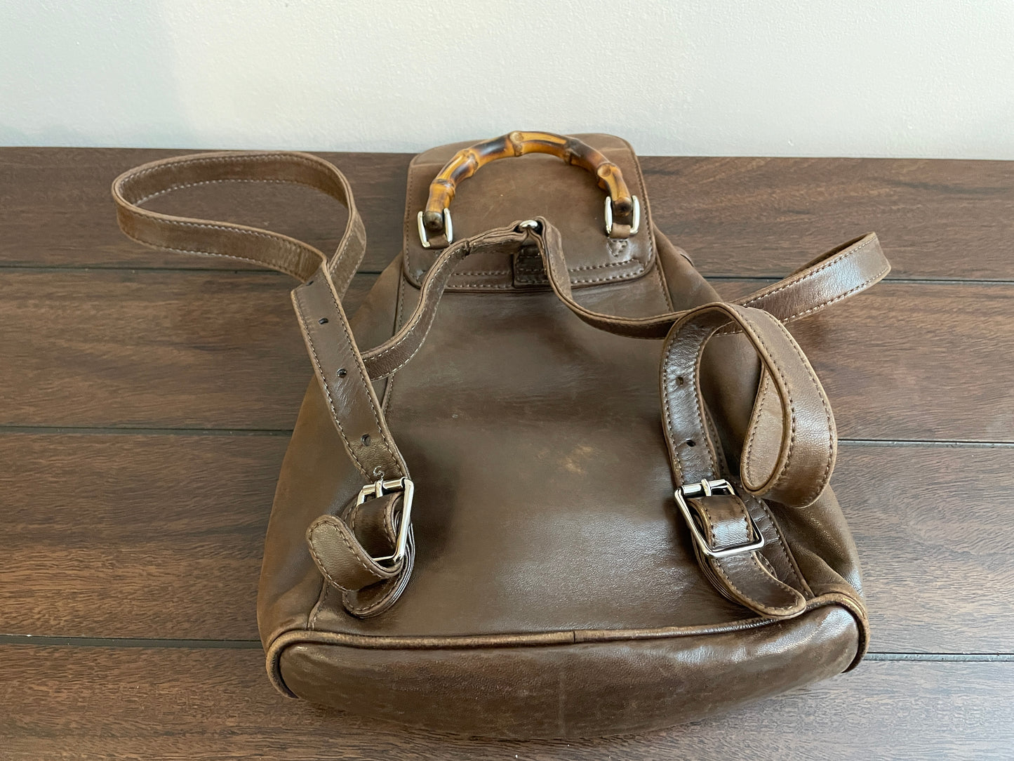 VINTAGE GUCCI DARK BROWN LEATHER BACKPACK BAG BAMBOO LINE !NICE SHAPE!