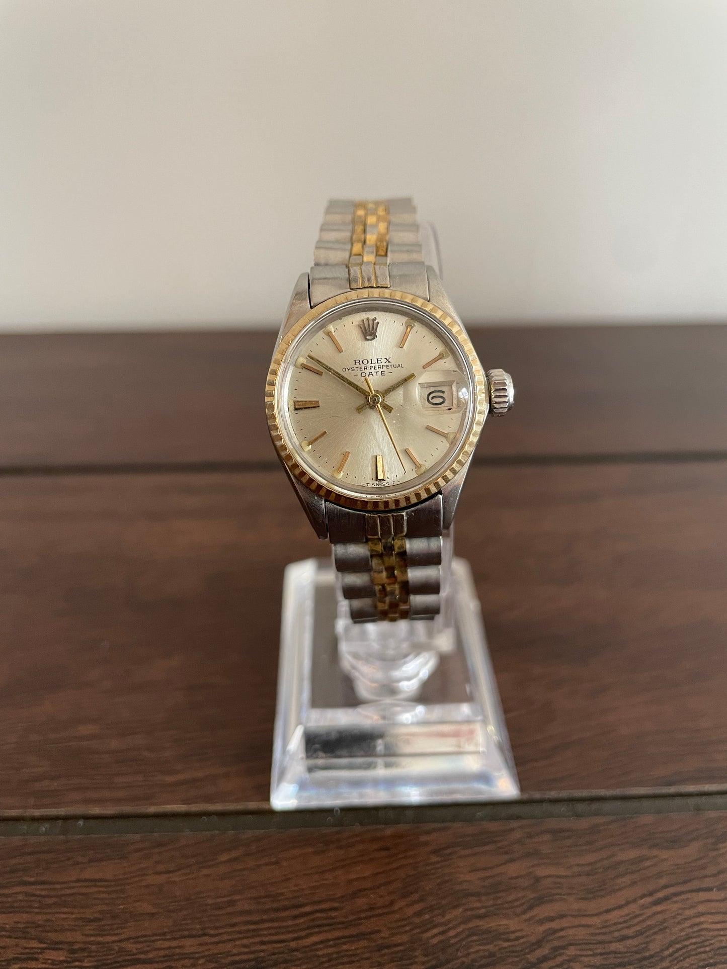 Ladies Rolex Oyster Perpetual Date 6517 Gold SS Vintage Wrist Watch